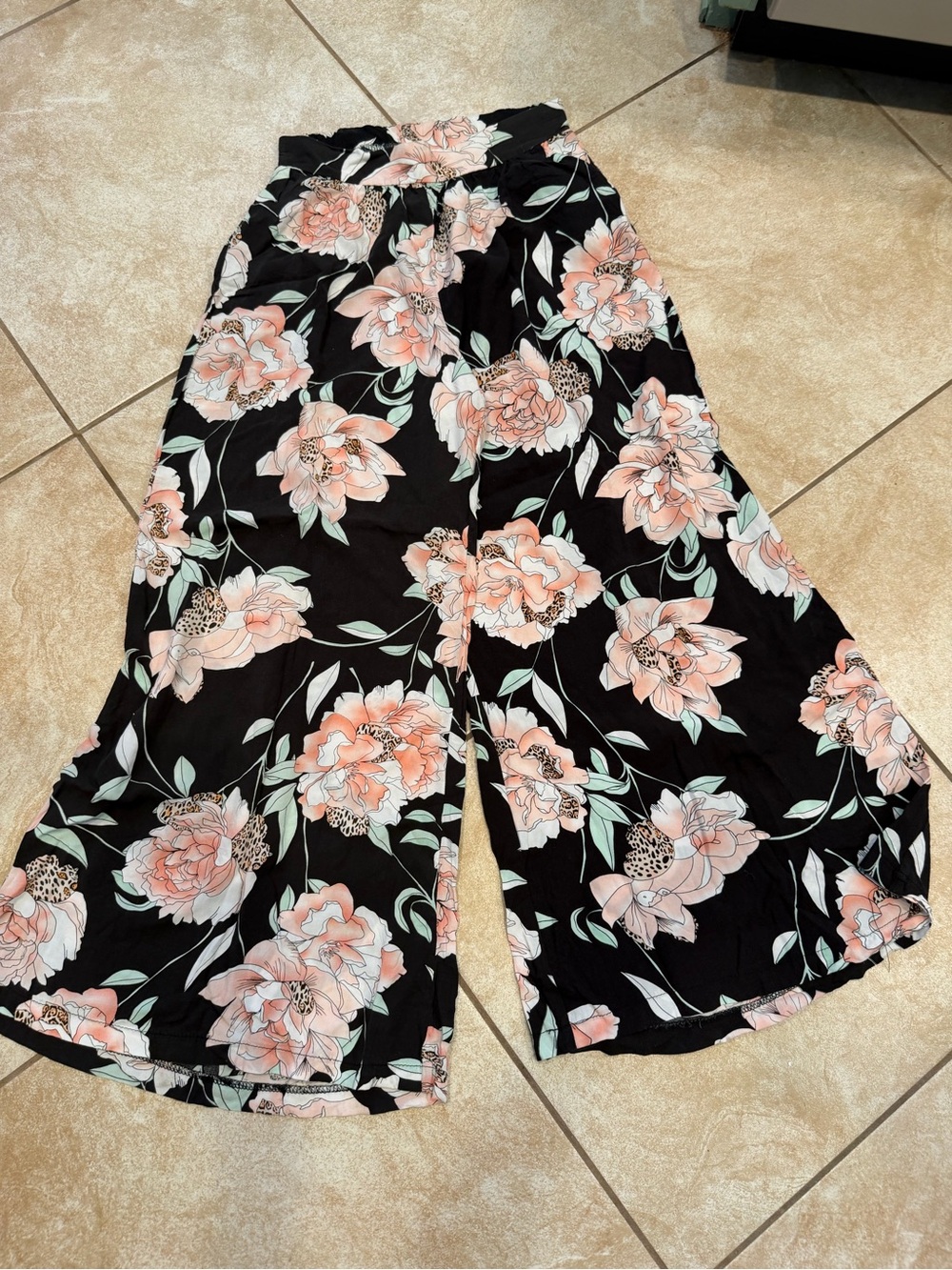 Anthropologie Jasse Black Wide-Leg Pants with Peach Floral Print Sz XS